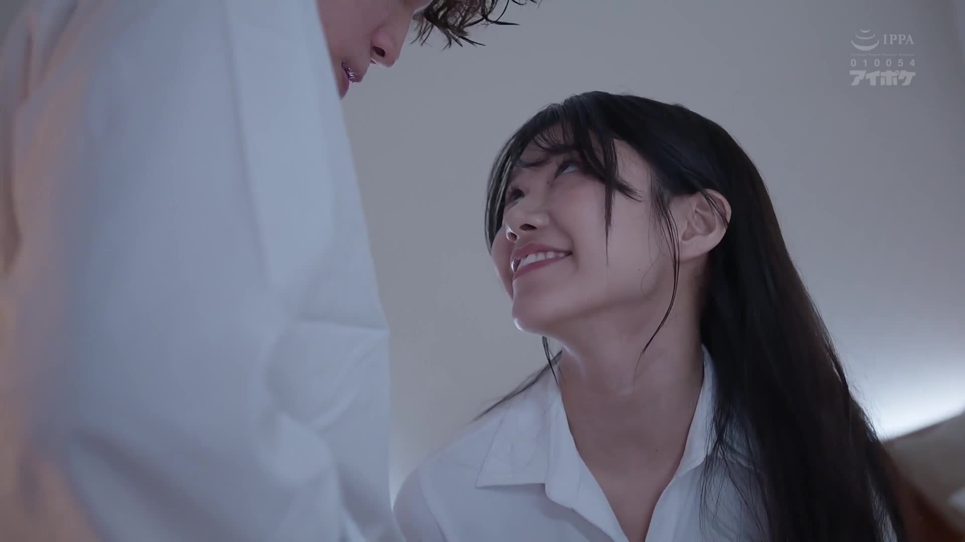 出差的目的地遇上記錄性豪雨，與童貞部下突然被安排同一房間…被濕透的身體激起部下的興奮，被襲擊後一直持續到早晨，共發生了7次濕潤無比的性交。 - AV大平台 - 中文字幕，成人影片，AV，國產，線上看