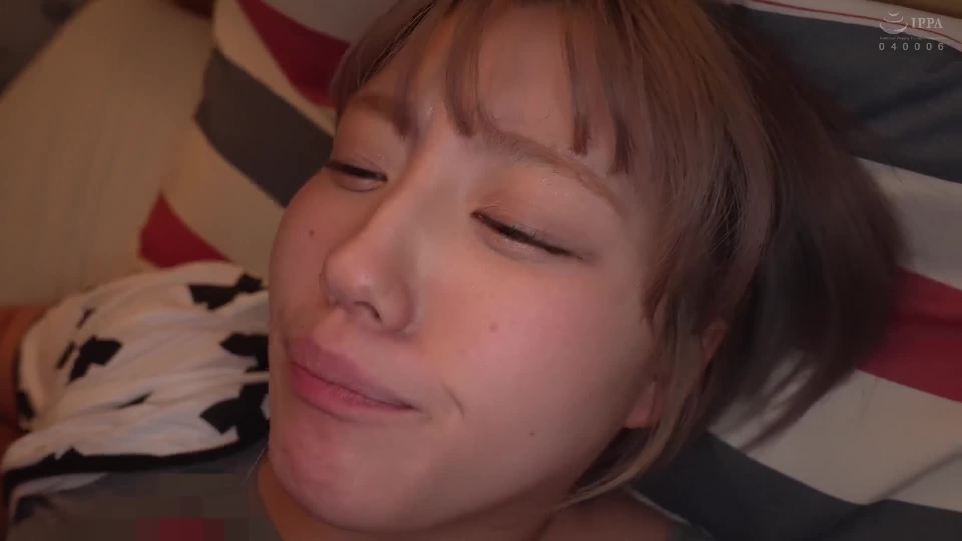 友達的女兒太爆乳了，無法控制性慾，持續射精到蛋蛋空空的小鈴蜜柑 - AV大平台 - 中文字幕，成人影片，AV，國產，線上看
