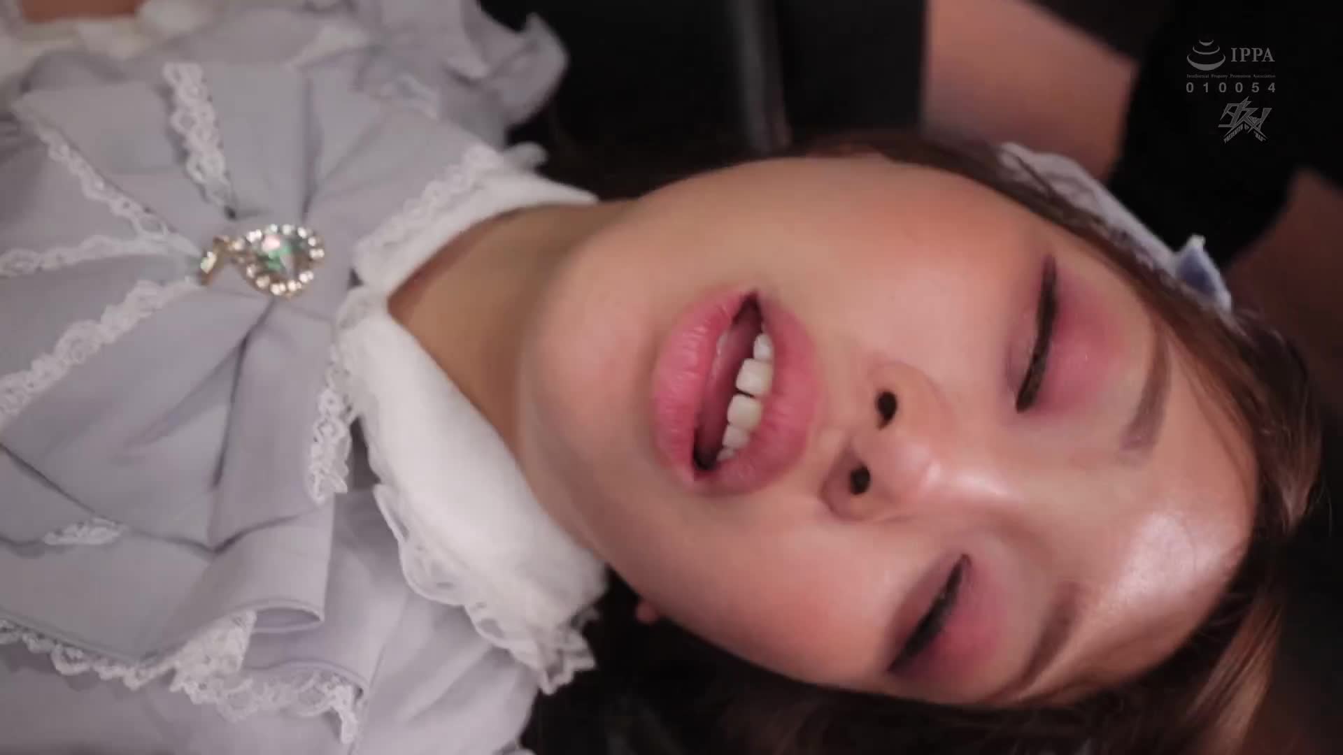 VS時間停止。用計罠捉弄賤男，施以電流媚藥誘惑。木下日葵 - AV大平台 - 中文字幕，成人影片，AV，國產，線上看